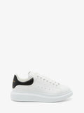 Oversized-Sneakers